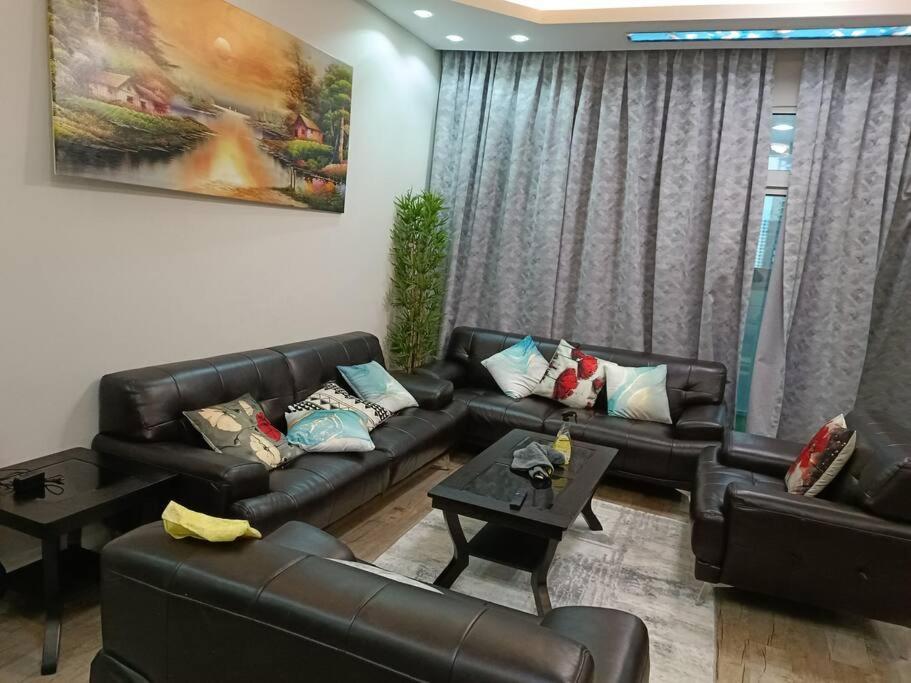 Luxury Two Bedroom شقة فخمة وكبيرة غرفتين Аджман Экстерьер фото